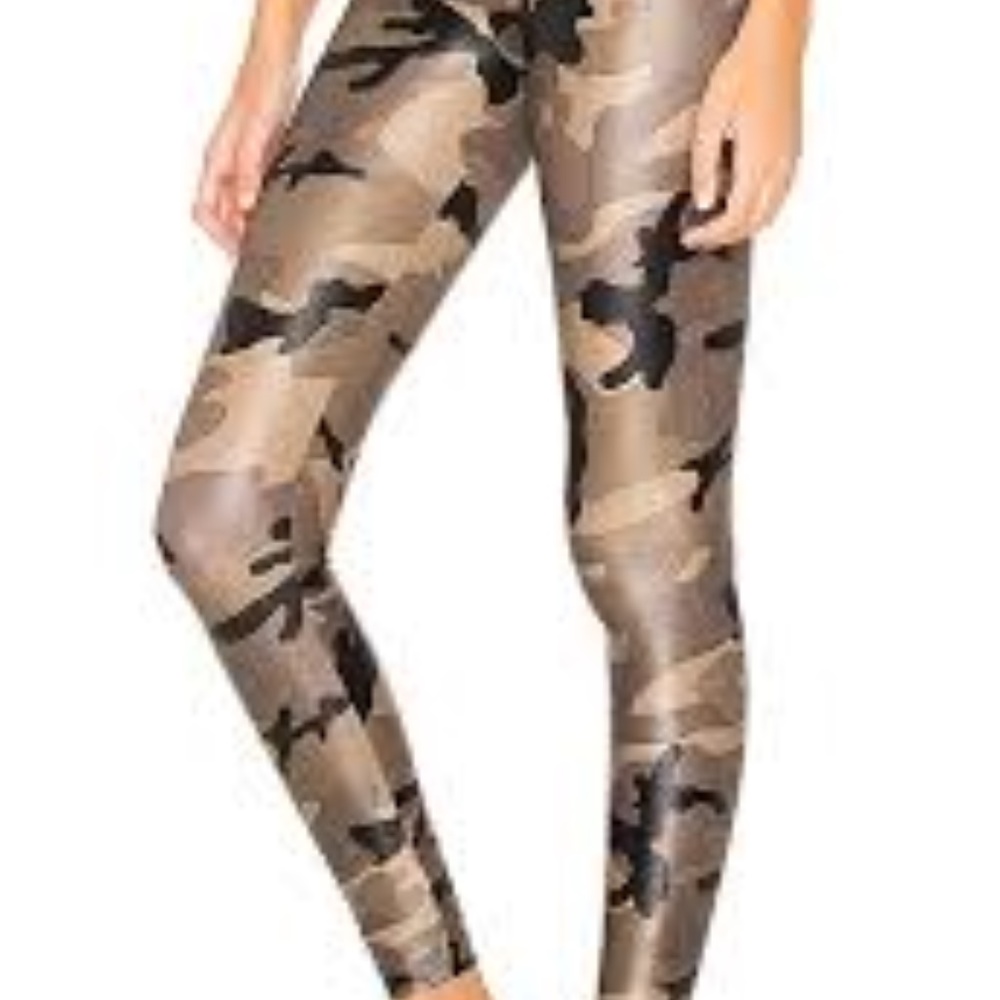 Koral high rise camo legging